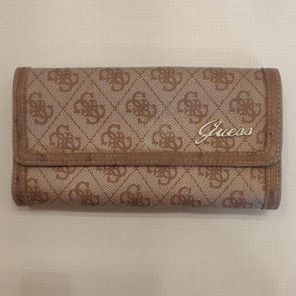 Guess Accessories - GUESS Wallet Guess Accessories - GUESS Wallet